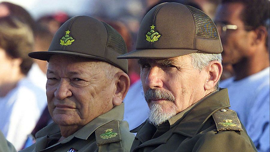 Ramiro Valdés y Guillermo García Frías, comandantes de la Revolución cubana