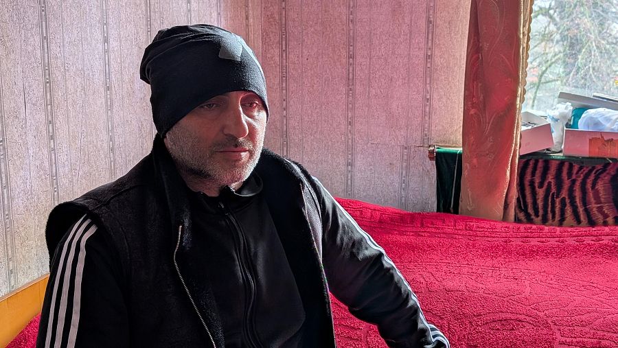 Irakli Khajomia, en su habitación del hotel Metalurgi