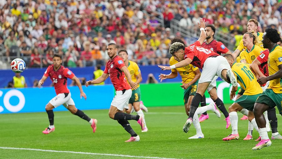 Remate de Emam Ashour