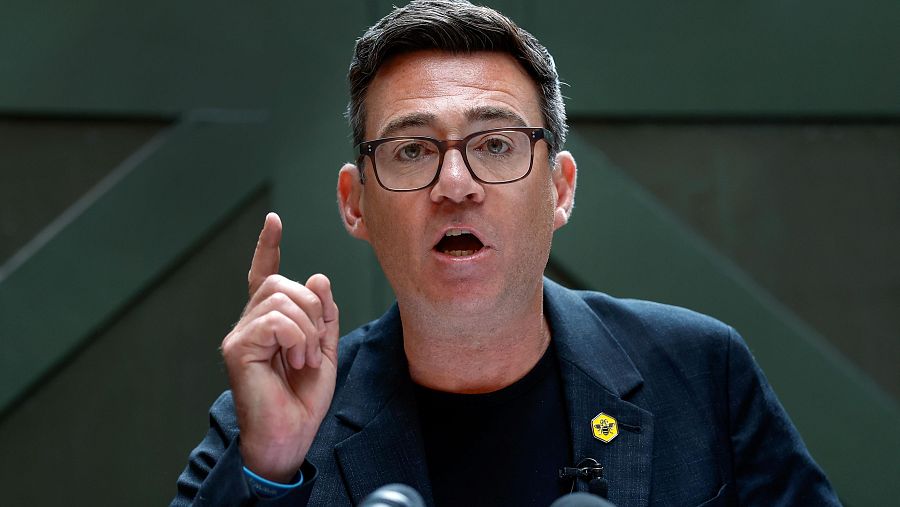 Andy Burnham, pronuncia un discurso en el Museo del Pueblo el 29 de junio de 2026 en Máncheste