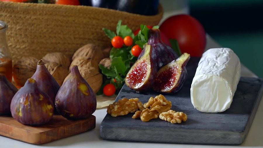 Ingredients per fer amanida de figues