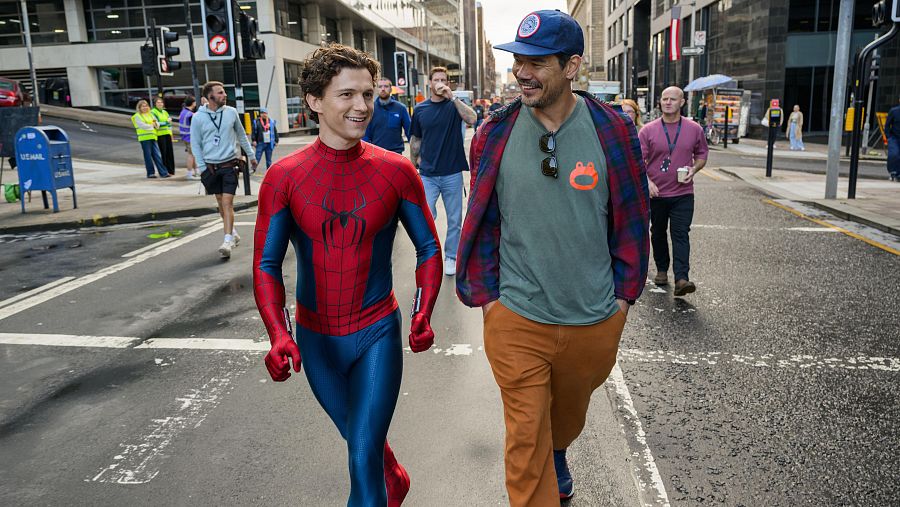 Tom Holland en el rodaje de la película con el director Destin Daniel Cretton