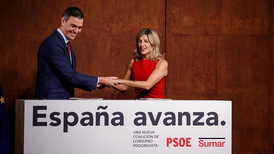 Yolanda Díaz y Pedro Sánchez explican su acuerdo de Gobierno en rueda de prensa