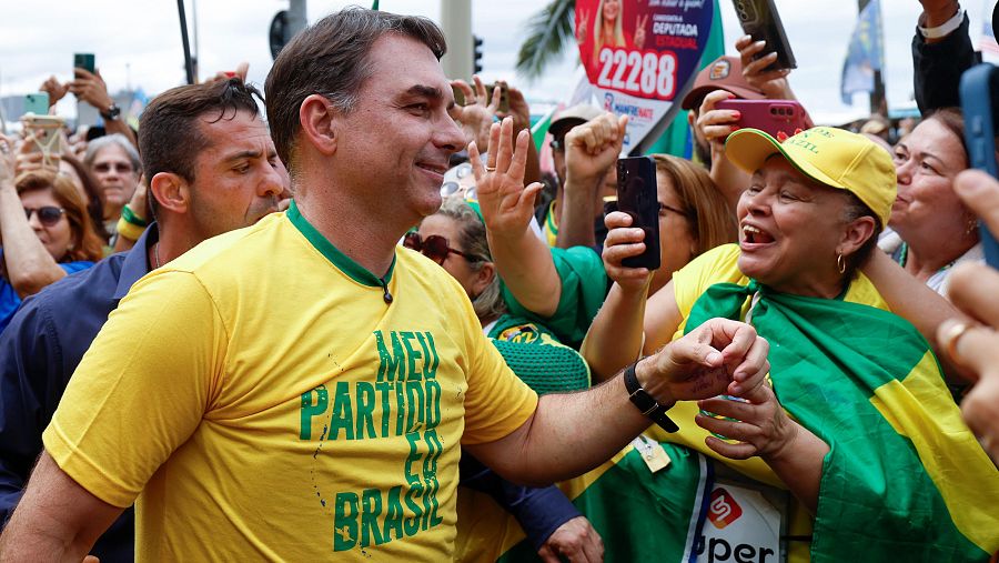Flávio Bolsonaro, candidato a la Presidencia de Brasil por el Partido Liberal, durante un evento de campaña en Río de Janeiro