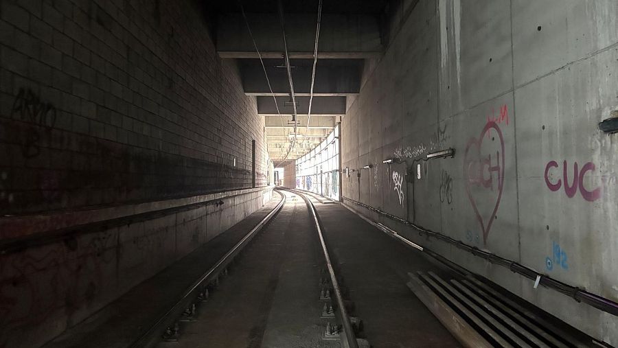El tram de l'L1 del metro tancat entre Florida i plaça de Sants reobrirà el 29 d'agost