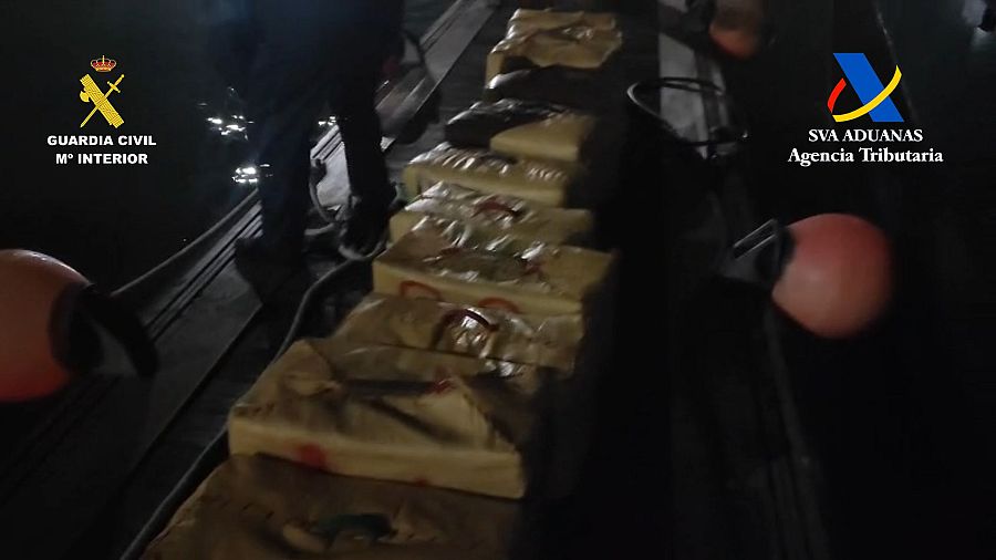 El asalto coordinado se resolvió con la interceptación de dos embarcaciones y la requisa de casi seis toneladas de hachís.