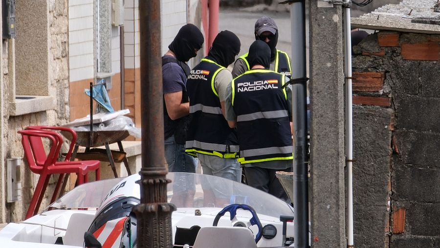 Una nueva operación contra el narcotráfico se ha desarrollado este sábado en la ría de Arousa, en concreto, se ha centrado en A Pobra do Caramiñal, en A Coruña. EFE/Xurxo Martínez