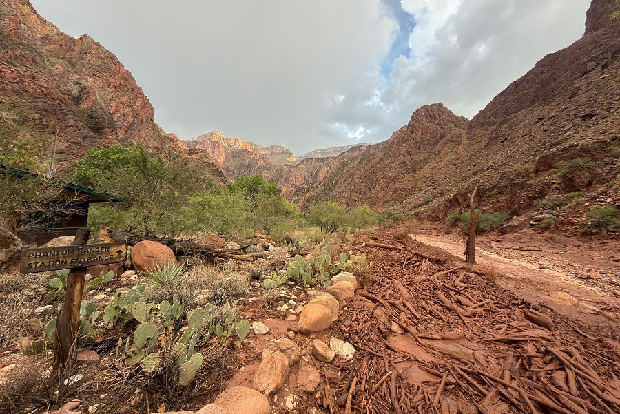 Efectos de las inundaciones en el Gran Cañón, Arizona