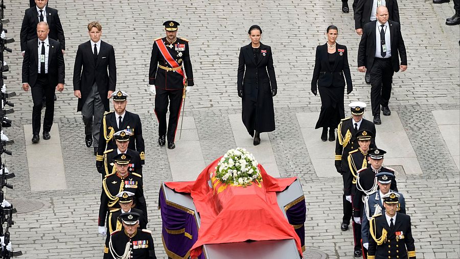 Noruega despide al rey Harald V, símbolo de unidad nacional