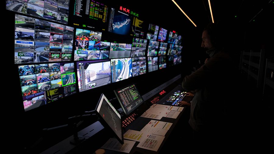 Control de realización de la central de la Fórmula 1 en Beggin Hill (Reino Unido)