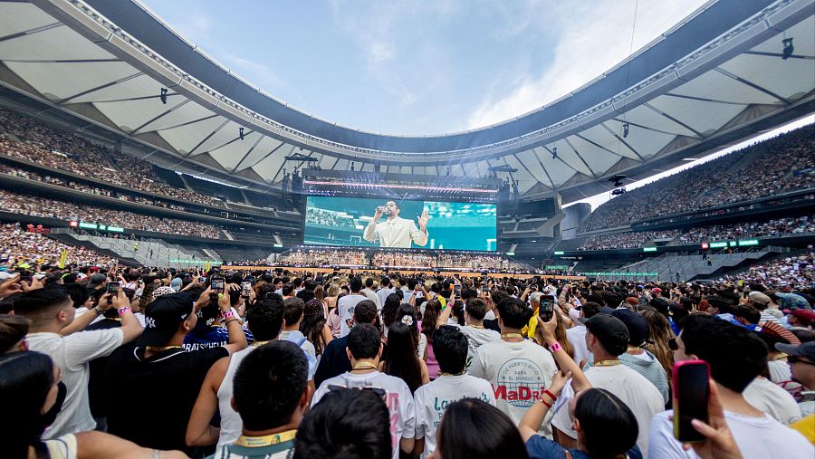 El negocio de los macroconciertos: Bad Bunny actúa en Madrid