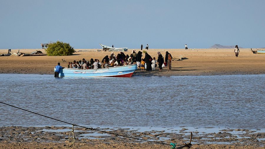 Los yemeníes huyen del conflicto desplazándose a Yibuti, tras cruzar el estrecho de Bab el-Mandeb