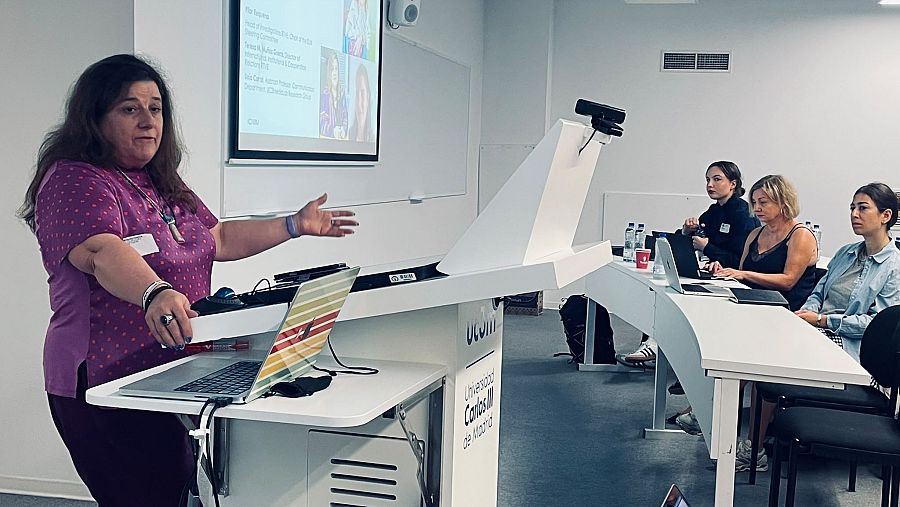 Pilar Requena, en la inauguración de la reunión anual de la Red de Periodismo de Investigación de la UER en Madrid