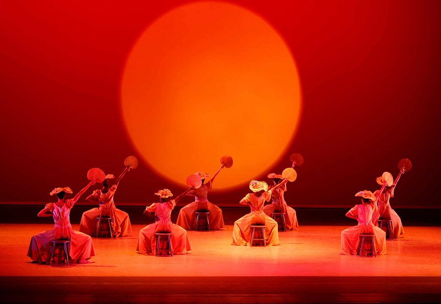 La Alvin Ailey American Dance Theater interpreta 'Revelations'