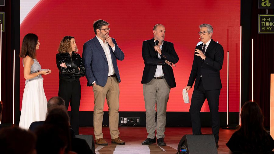 Presentació dels programes de prime time La 2Cat temporada 2026-2027. Judit Martín, Xavi Bundó i Jordi Basté.