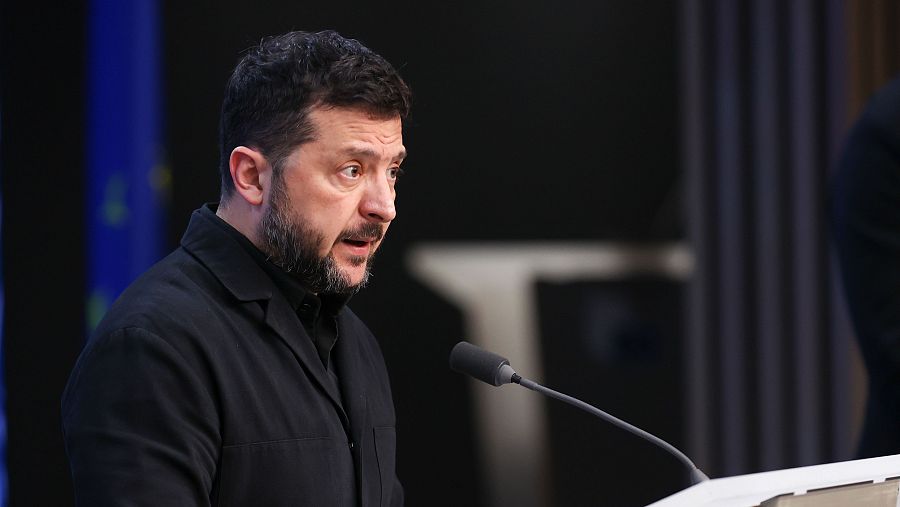 El presidente de Ucrania, Volodimir Zelenski, durante una rueda de prensa en Bruselas