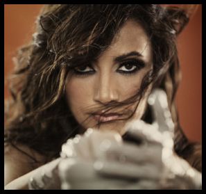 La bailaora Eva Yerbabuena, en un momento de su actuación para el documental 'Cuando yo era' de la serie 'Imprescindibles'