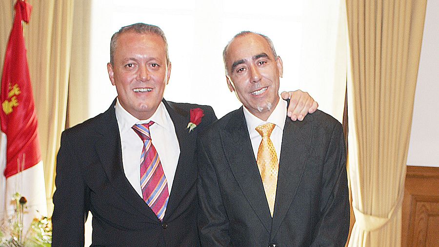 Gerardo López (i) y Juan Carlos Andrés se casaron en agosto de 2006 en Zamora