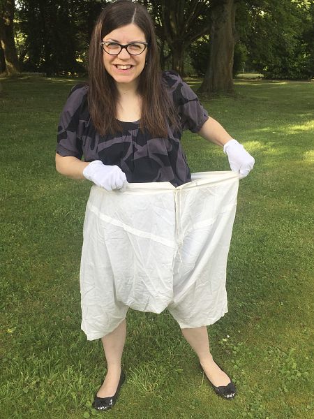 Imagen de las bragas de algodón de la reina Victoria subastadas.