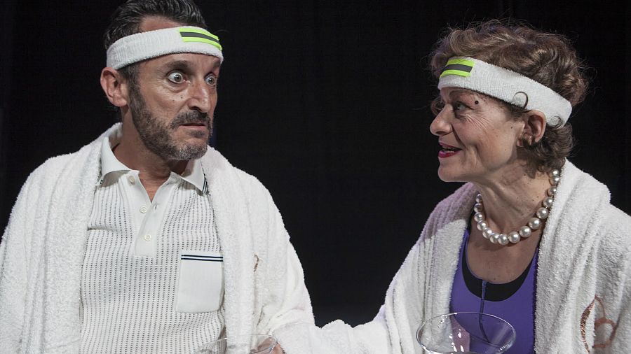 Un momento de la representación de 'Milagro en casa de los López'