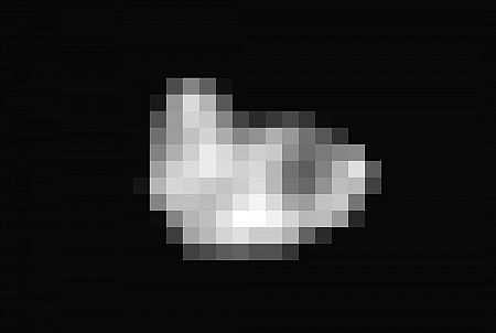 Imagen de Hidra, un pequeño satélite de Plutón, tomada desde la 'New Horizons'