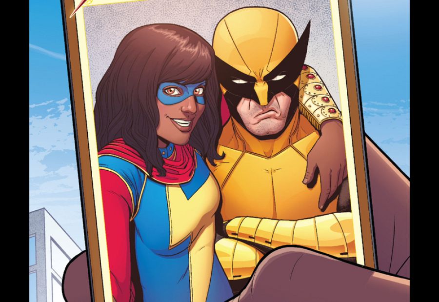 Ms Marvel haciendose un 