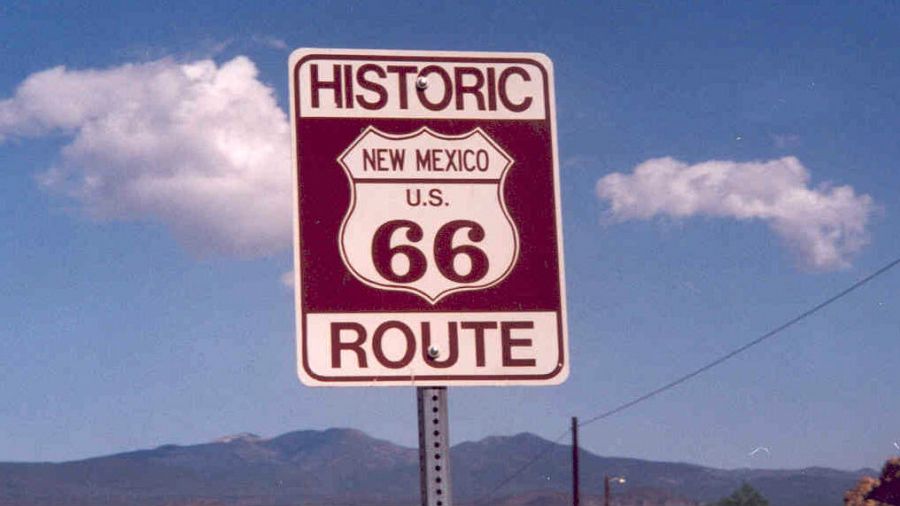 Señal de la Ruta 66 histórica. Foto: Maksim