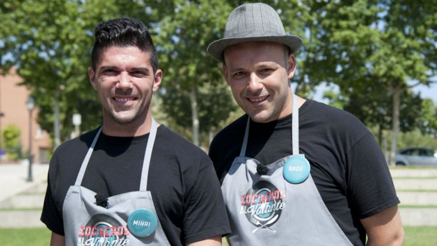 Radu y Mihai, dos hermanos que llegaron a España con 11 y 3 años