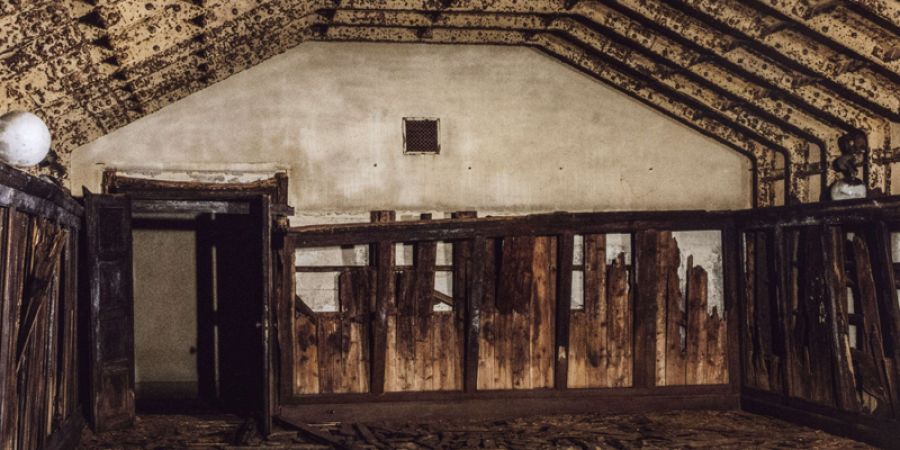 Imágen del búnker en el que Hirohito decide la rendición junto a su gabinete