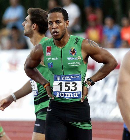 El corredor de 110 m vallas Yidiel Contreras