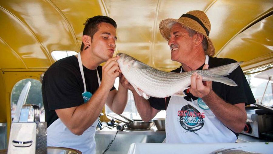 Carlos y su padre, Carlos, Los Maldonado