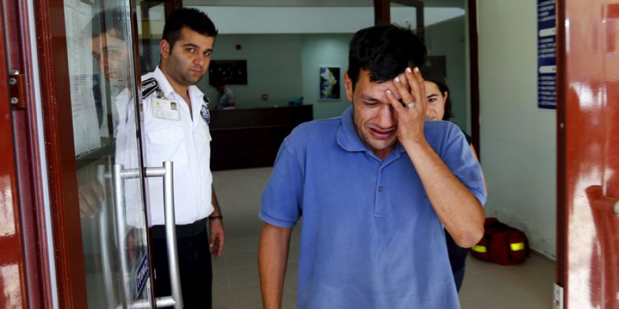 Abdulá Kurdi, padre de los niños sirios Aylan y Galip, ahogados el miércoles frente a la costa turca