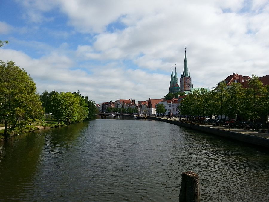 Lübeck desde el río Trave