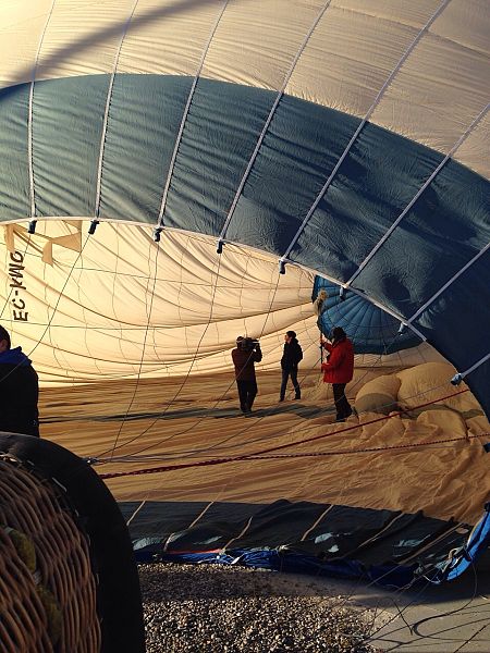 Igualada, una ciudad pequeña rodeada de una geografía rotunda, destaca por ser una de las capitales de los globos aerostáticos