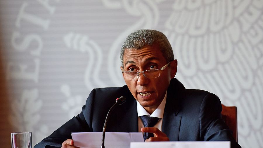 El embajador egipcio en México, Yasser Shaban, durante una rueda de prensa, el 14 de septiembre. AFP PHOTO/RONALDO SCHEMIDT