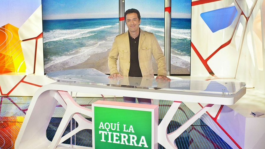 Jacob Petrus, presentador de 'Aquí la Tierra'