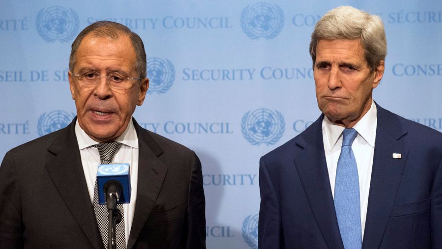 Los ministros de Exteriores de Rusia, Sergei Lavrov, y de Estados Unidos, John Kerry.