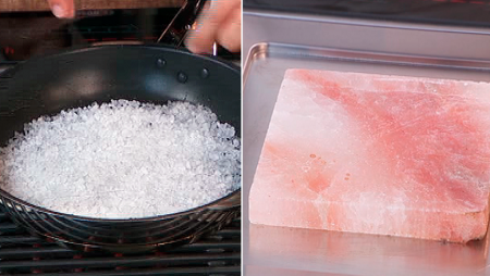 Plancha de sal o sartén con sal gruesa y agua