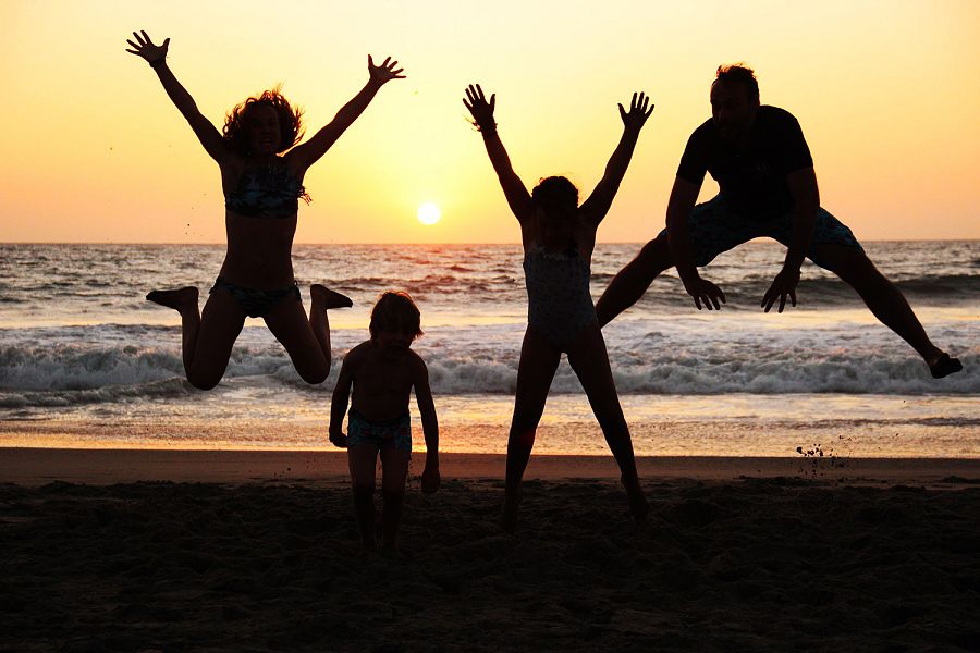 También disfrutarán de un baño en la playa de Mancora