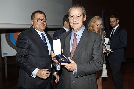 Chema Abad recoge la Medalla de Bronce de la Real Orden del Mérito Deportivo