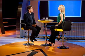 Esta semana nuestro colaborador es Efraín Bernal, que nos trae a nuestro plató tres recomendaciones de arte contemporáneo.