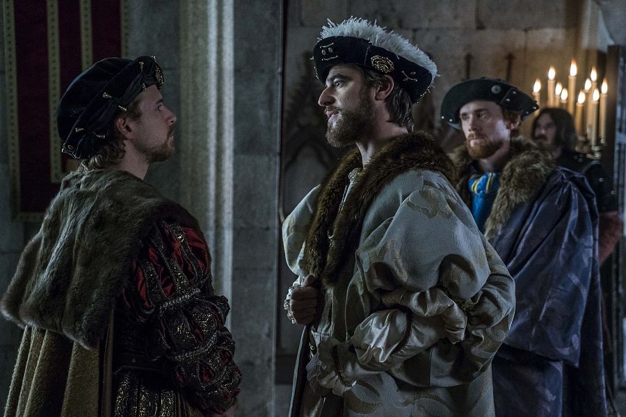 Carlos y Francisco, enfrentados