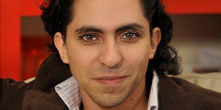Raif Badawi se enfrenta cada viernes a ser flagelado en Arabia Saudí.
