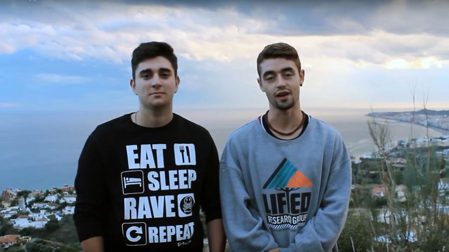 Alexio Castaldi y Mario Benítez, miembros del grupo EmDaggers.