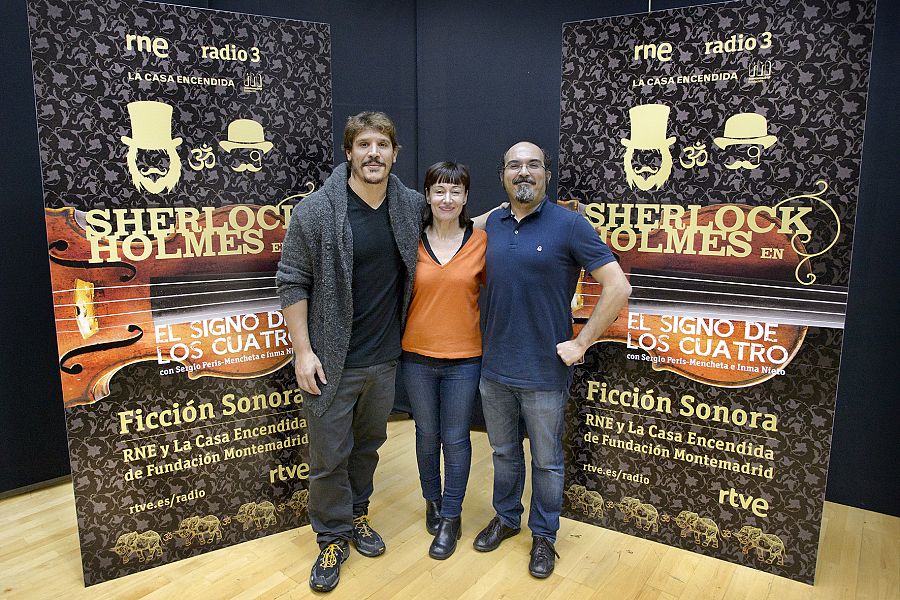 Sergio Peris-Mencheta (Sherlock Holmes), Inma Nieto (Mary) y Juan Suárez (Watson).
