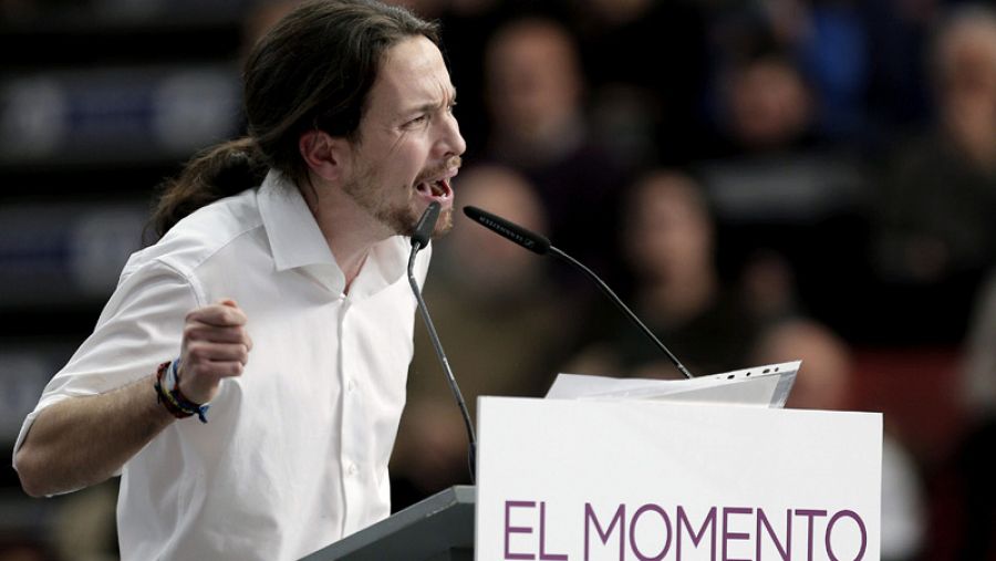 Iglesias interviene en un acto público en Valencia.