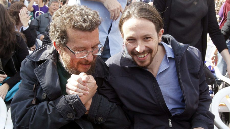 Pablo Iglesias con su padre, al que considera su referente moral.