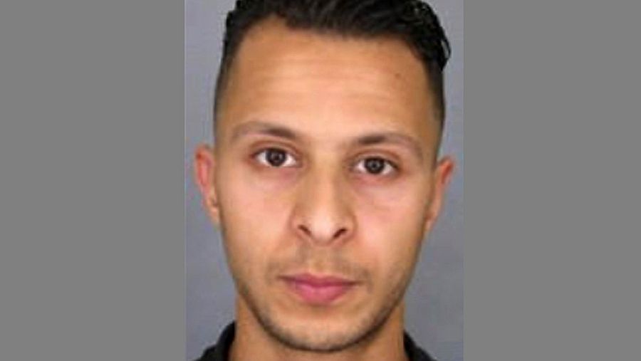 Imagen, distribuida por las autoridades francesas, de Salah Abdeslam, ciudadano belga buscado por su presunta relación con el atentado de París