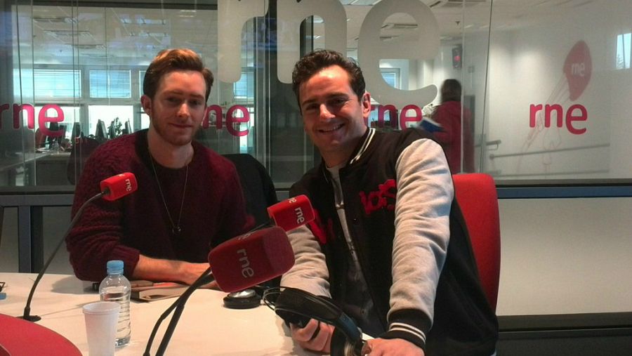 Pablo Rivero y Asier Etxeandía, en RNE