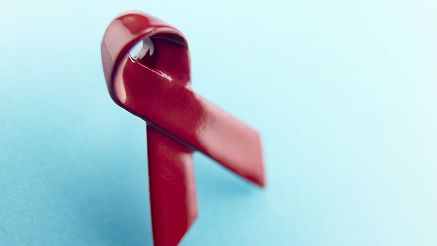Lazo rojo de la lucha contra el sida